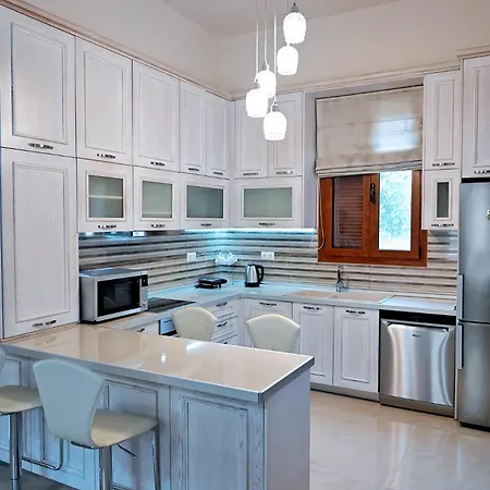 Voula's Traditional House Tatil Evi *