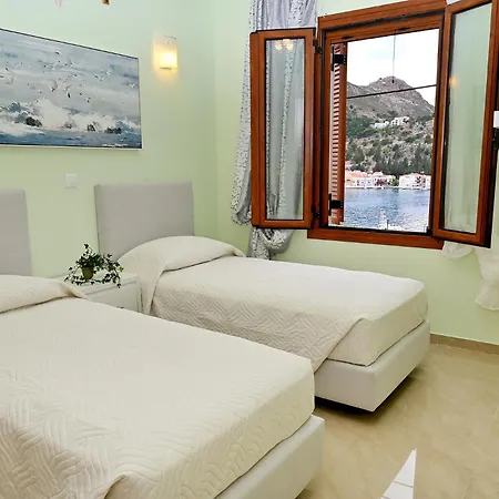 Tatil Evi Voula's Traditional House *